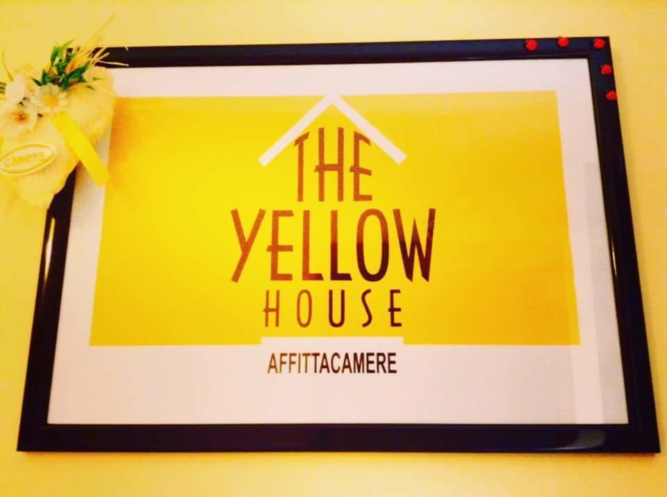 The Yellow House Fiumicino Quarto foto